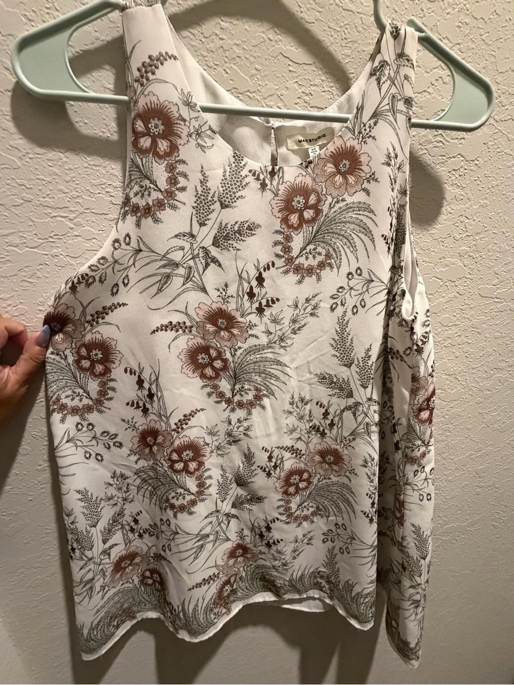 Max Studio Sleeveless Floral Print Top in White with Pink and Green Details